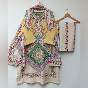 : 3Pc, A-Line Shirt, Trouser, Khaddar  dupatta